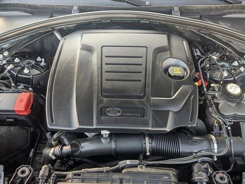 Used 2025 Land Rover Range Rover Velar Dynamic SE image 25