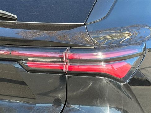 Certified 2024 Chevrolet Equinox EV LT image 47