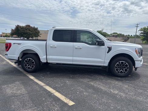 Used 2021 Ford F150 XLT w/ Equipment Group 302A High AWD/4WD image 4