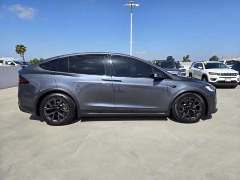 Used 2022 Tesla Model X Plaid AWD/4WD image 2