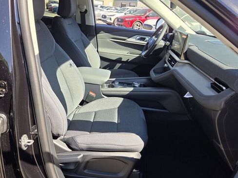 New 2026 Ford Explorer Active RWD image 15