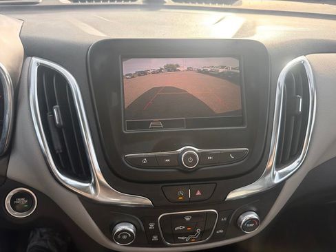 Used 2024 Chevrolet Equinox LS w/ LS Convenience Package AWD/4WD image 17