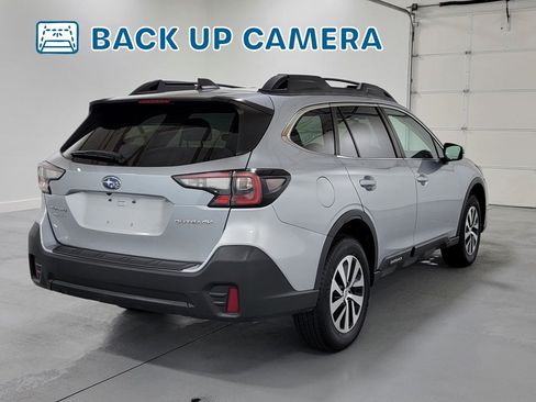 Used 2022 Subaru Outback Premium AWD/4WD image 9
