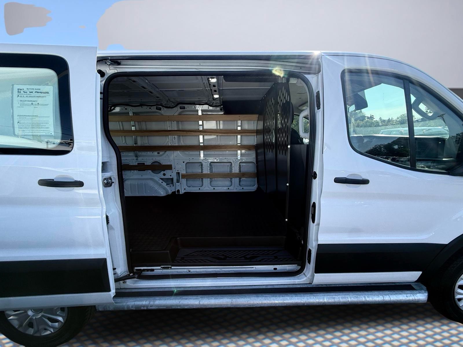 Used 2025 Ford Transit 250 Low Roof w/ Exterior Upgrade Package RWD image 9
