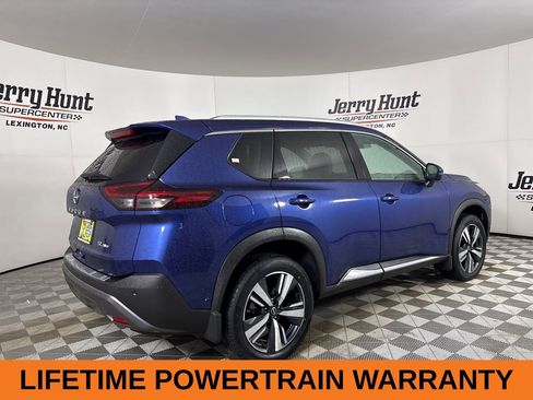 Used 2023 Nissan Rogue SL w/ SL Premium Package image 5