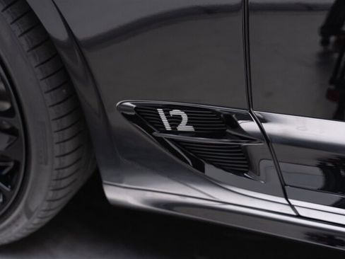 Used 2024 Bentley Continental GT Speed AWD/4WD image 34