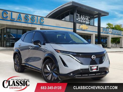 Used 2023 Nissan Ariya AWD/4WD image 1