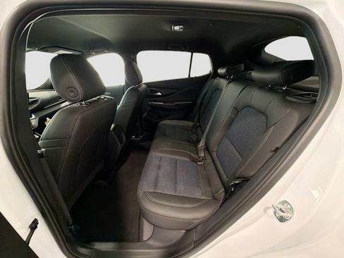 New 2026 Buick Envista Preferred FWD image 21