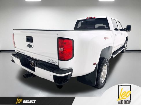 Used 2019 Chevrolet Silverado 3500 High Country AWD/4WD image 7