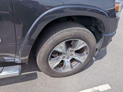 Used 2019 RAM 1500 Laramie w/ Sport Appearance Package AWD/4WD image 12