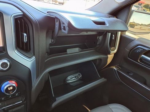 Used 2019 GMC Sierra 1500 SLT image 33