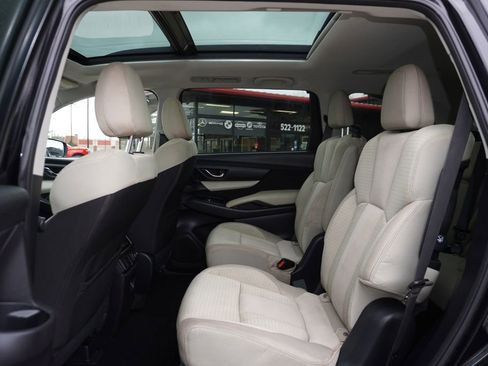 Used 2019 Subaru Ascent Premium w/ Popular Package #3 image 26