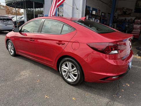 Used 2020 Hyundai Elantra SEL image 8