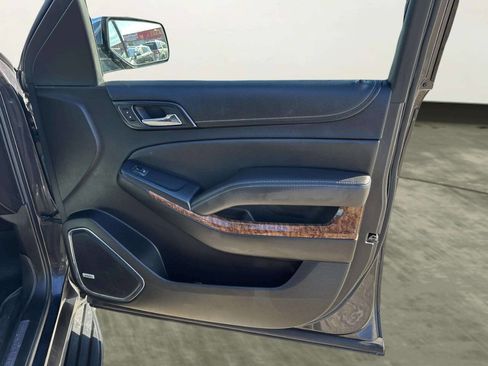 Used 2016 Chevrolet Tahoe LTZ image 31