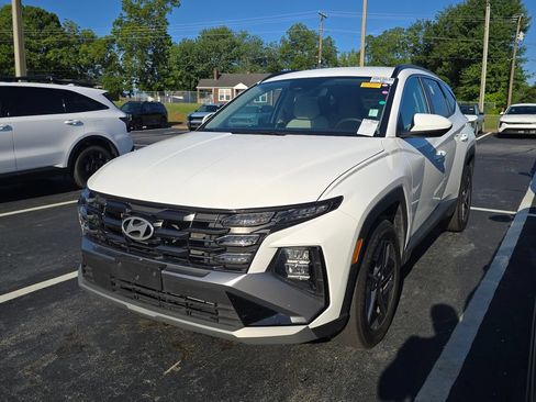 Used 2026 Hyundai Tucson SEL AWD/4WD image 3