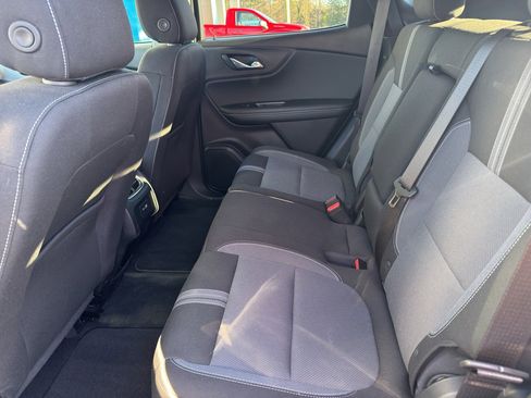 Used 2024 Chevrolet Blazer LT w/ Convenience Package image 18