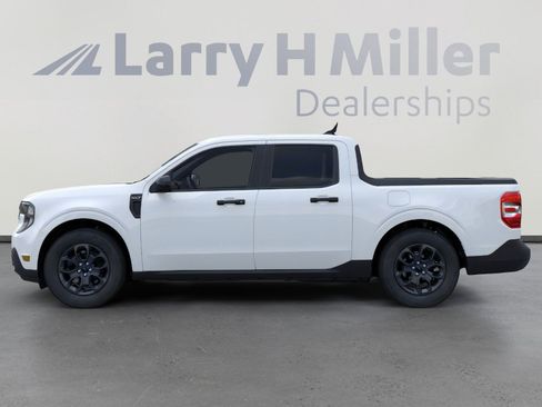 New 2025 Ford Maverick XLT w/ Equipment Group 301A image 3