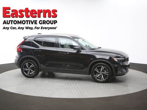 Used 2023 Volvo XC40 B5 Plus AWD/4WD image 47