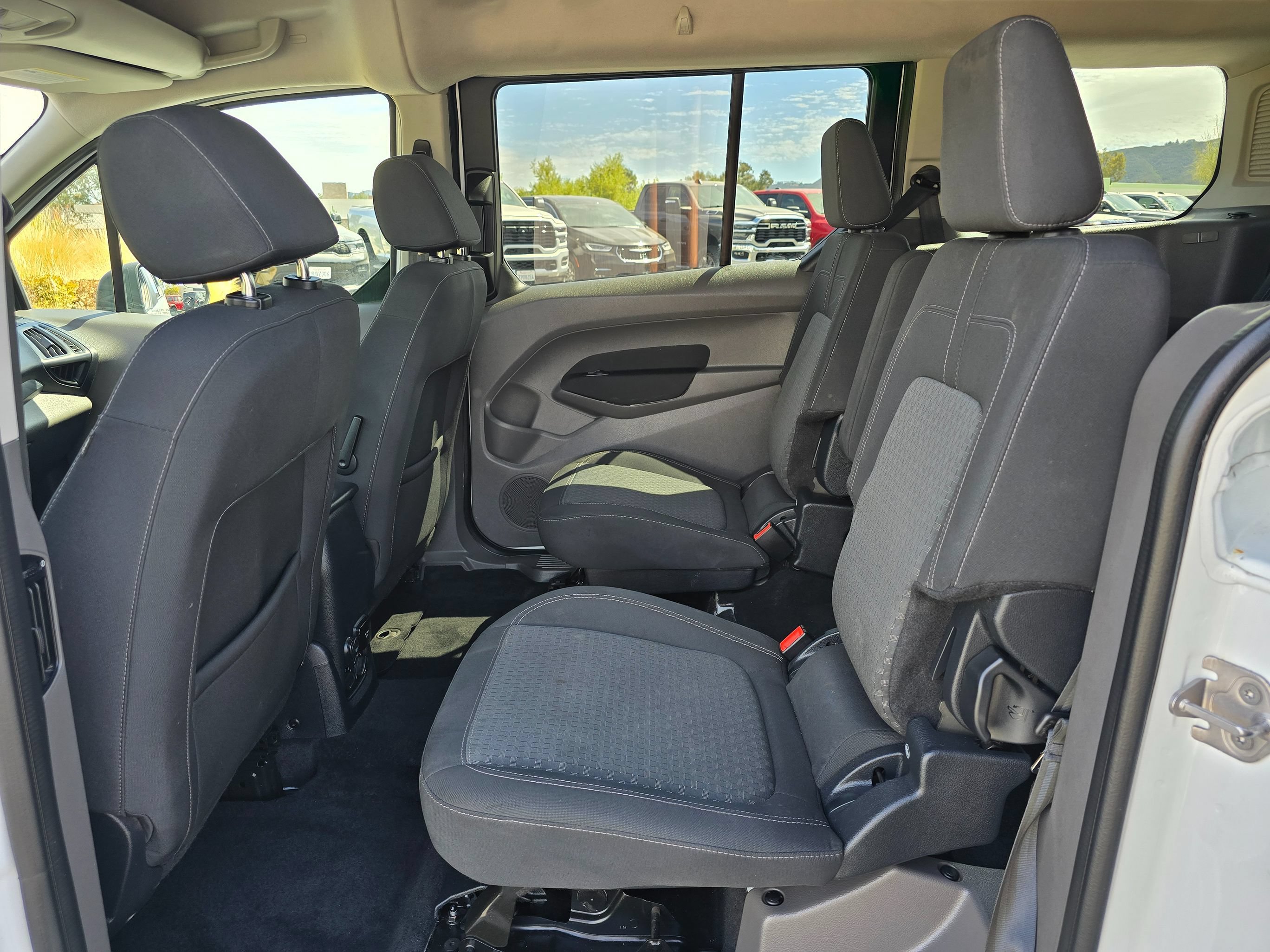 Used 2023 Ford Transit Connect XLT w/ Trailer Tow Package FWD image 20