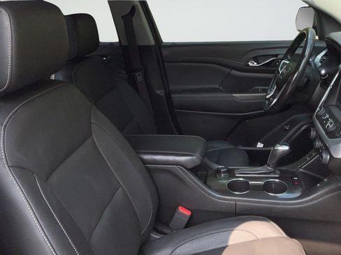 Certified 2019 GMC Acadia SLT FWD image 20