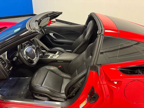 Used 2019 Chevrolet Corvette Z06 RWD image 13