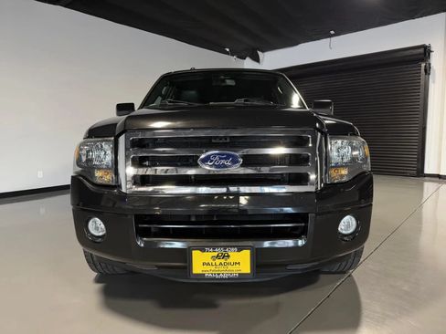 Used 2014 Ford Expedition EL Limited w/ Equipment Group 301A RWD image 2
