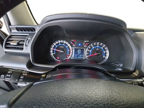 Used 2018 Toyota 4Runner Limited AWD/4WD image 14