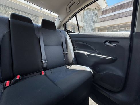 Used 2025 Nissan Versa SV FWD image 36