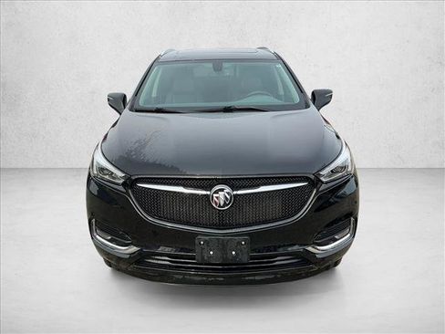 Used 2020 Buick Enclave Essence w/ Sport Touring Edition image 2