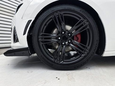 Used 2020 Chevrolet Camaro LT w/ RS Package image 15