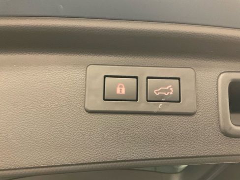 Used 2023 Subaru Forester Limited image 40