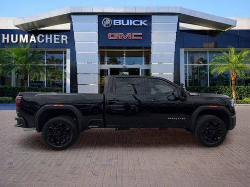 New 2026 GMC Sierra 2500 AT4 w/ AT4 Preferred Package AWD/4WD image 8