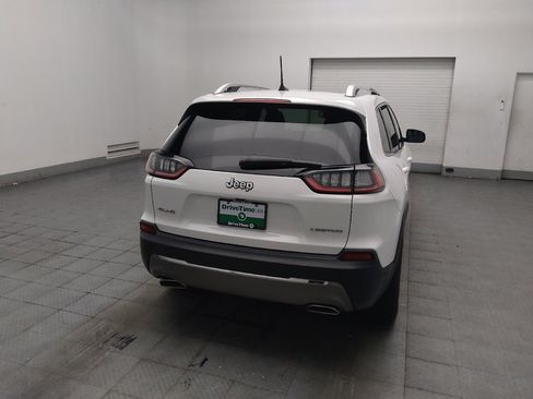 Used 2019 Jeep Cherokee Limited w/ Technology Group AWD/4WD image 7