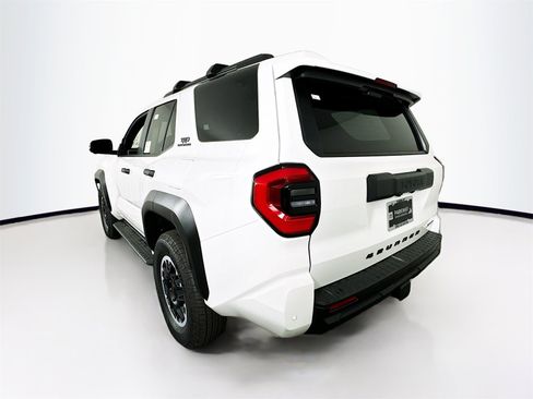 Used 2025 Toyota 4Runner TRD Off-Road Premium w/ Tow Technology Package image 4