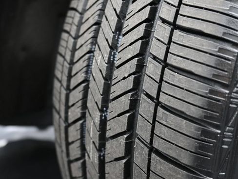 Certified 2022 Honda HR-V LX image 17
