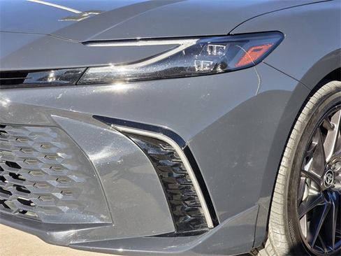 Used 2025 Toyota Camry XSE image 20