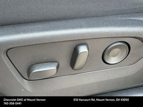 New 2025 GMC Sierra 1500 Elevation image 16