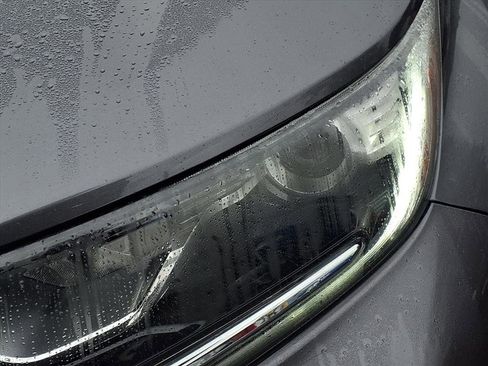 Used 2018 Honda CR-V LX image 26