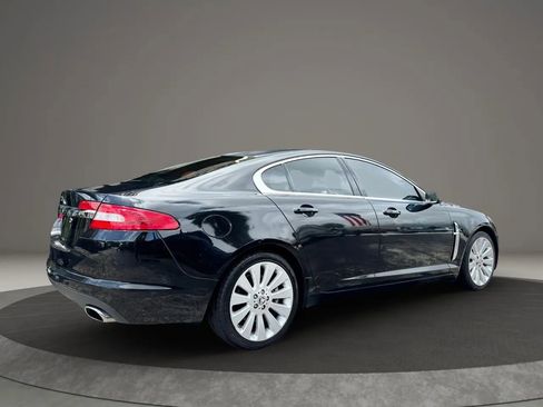 Used 2009 Jaguar XF Premium image 12
