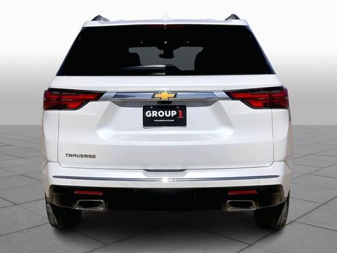 Used 2023 Chevrolet Traverse High Country image 5