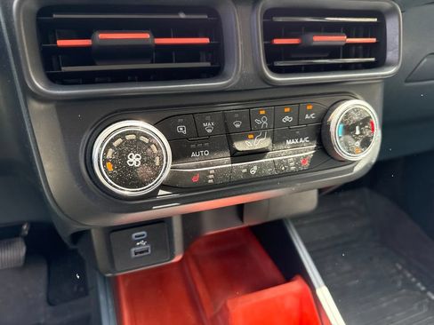 Used 2024 Ford Maverick XLT w/ XLT Luxury Package AWD/4WD image 18