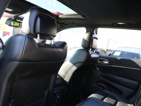 Used 2014 Jeep Grand Cherokee Limited image 41