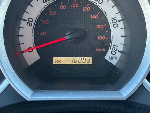 Used 2015 Toyota Tacoma 4x4 Double Cab w/ TRD Off-Road Package image 24