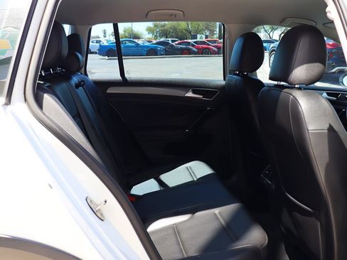 Used 2019 Volkswagen Golf Alltrack S AWD/4WD image 27