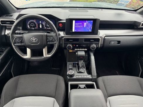 Used 2025 Toyota 4Runner TRD Off-Road AWD/4WD image 9
