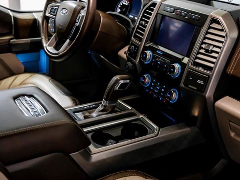 Used 2019 Ford F150 Limited w/ Trailer Tow Package image 28