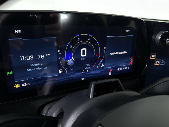 New 2027 Chevrolet Traverse RS w/ LPO, Floor Liner Package FWD image 13