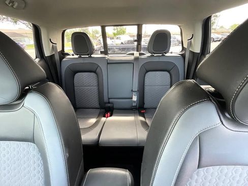 Used 2018 Chevrolet Colorado Z71 AWD/4WD image 26