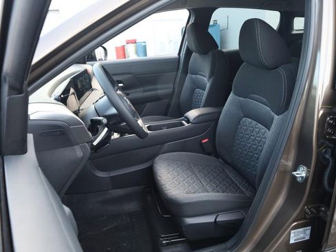 New 2026 Nissan Kicks SV w/ Cold Weather Package image 8