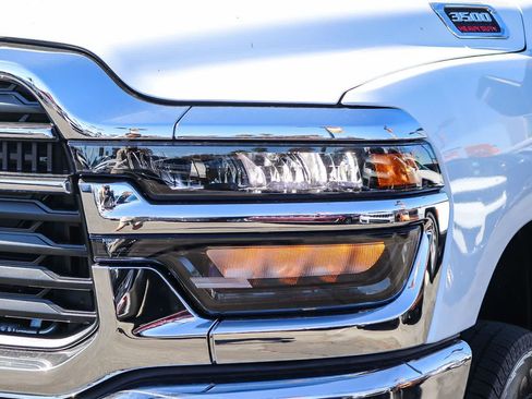 New 2027 RAM 3500 Tradesman AWD/4WD image 8